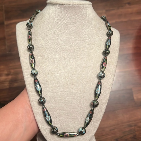 Jewelry - Vintage Cloisonné Beaded Necklace